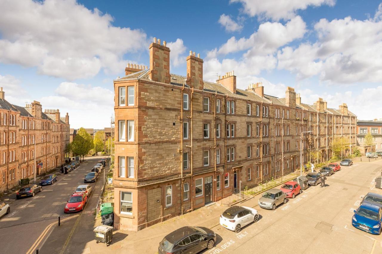 Pass The Keys Stunning 3 Bed Loft Style Apt With Free Parking EDI Exterior photo