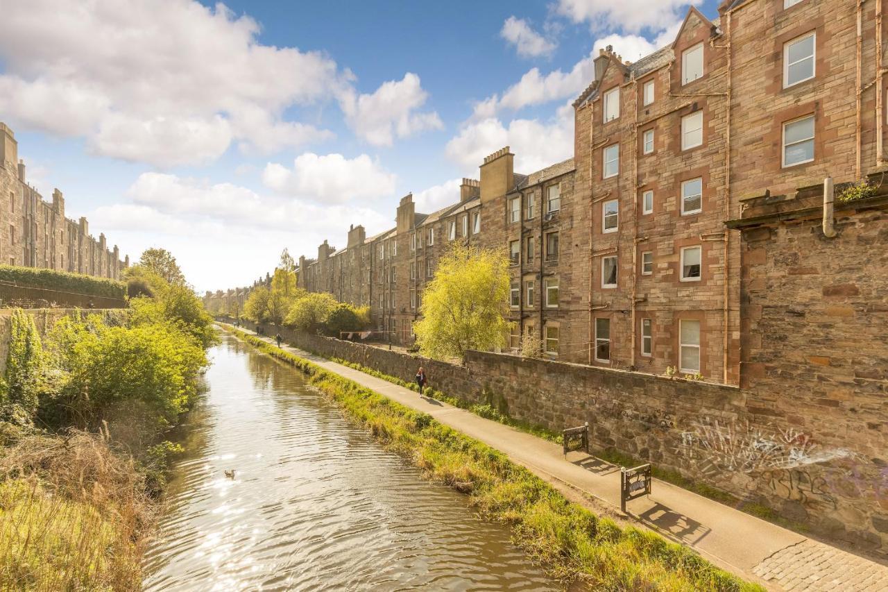 Pass The Keys Stunning 3 Bed Loft Style Apt With Free Parking EDI Exterior photo