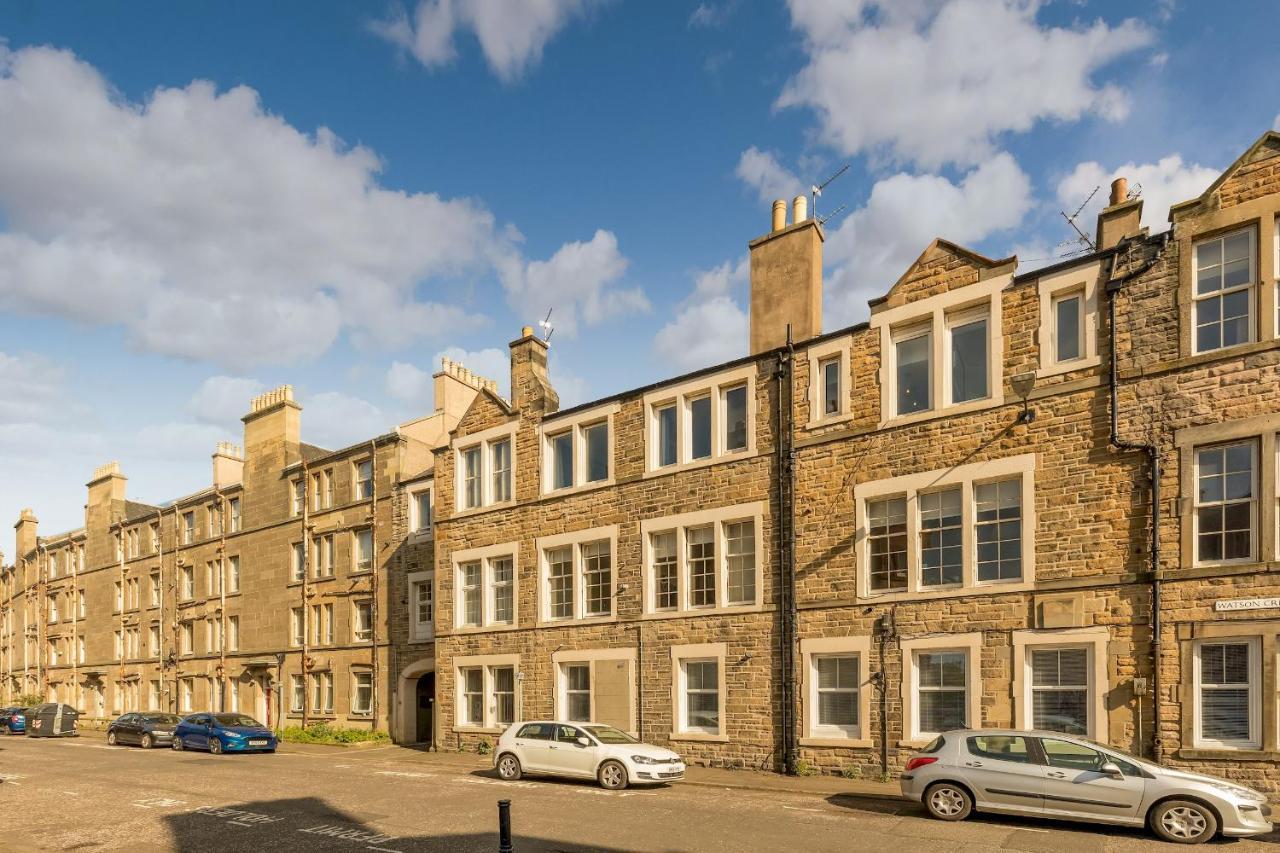 Pass The Keys Stunning 3 Bed Loft Style Apt With Free Parking EDI Exterior photo